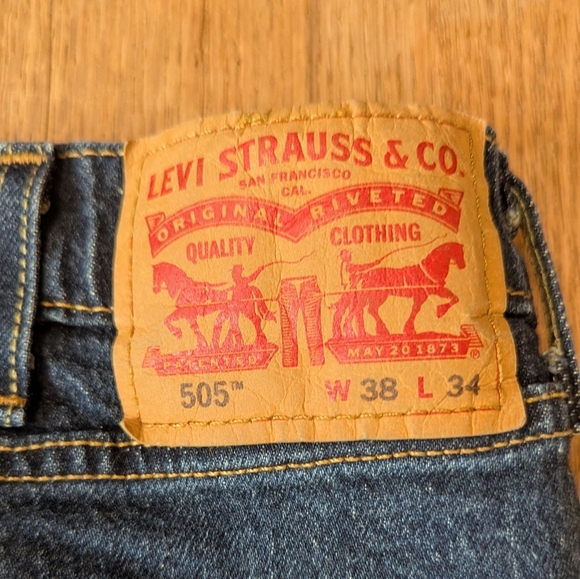 🔥 Vintage Levi’s 505 Jeans – Size 38x34 – Rugged & Handsome Denim Vibes 🔥 - Picture 6 of 9